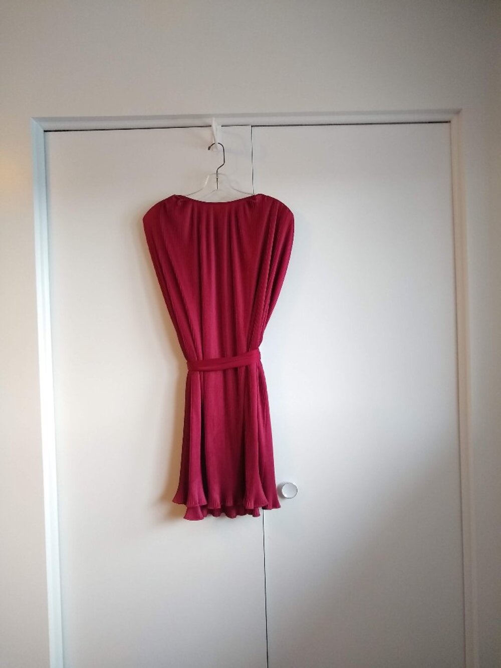vintage 70s pleated flowy burgandy sleeveless tunic - Picture 2 of 10